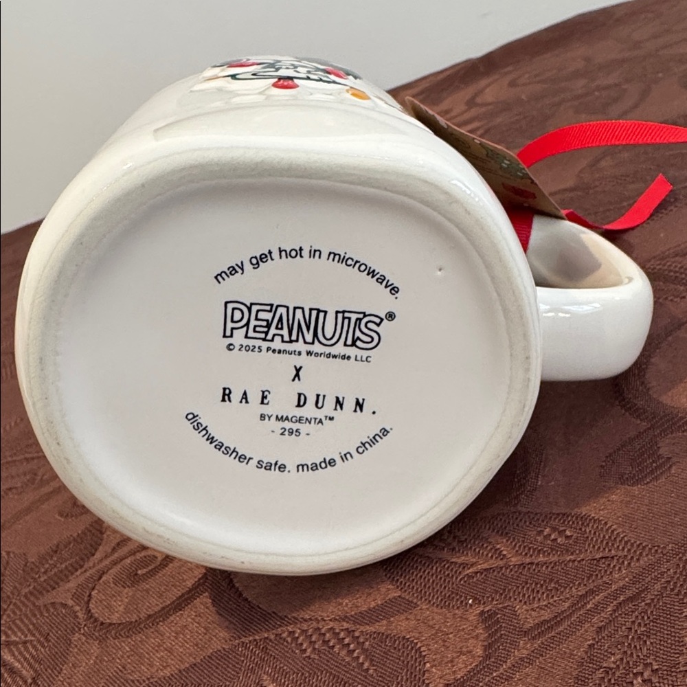 🎄Peanuts X Rae Dunn  Holiday Mug - Picture 5 of 8